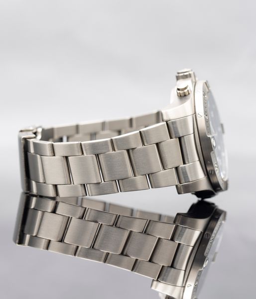 Breitling Exospace EB5510